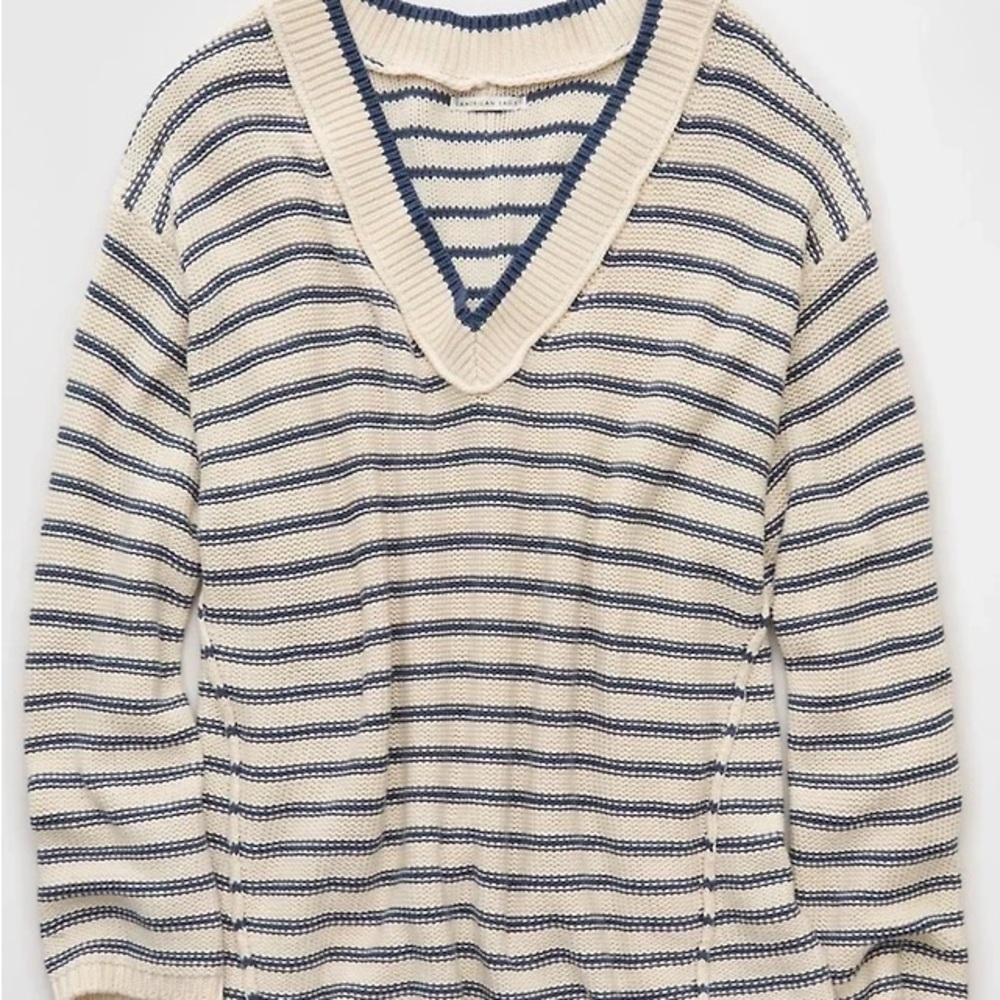 American Eagle Big Hug V-Neck Sweater XXL